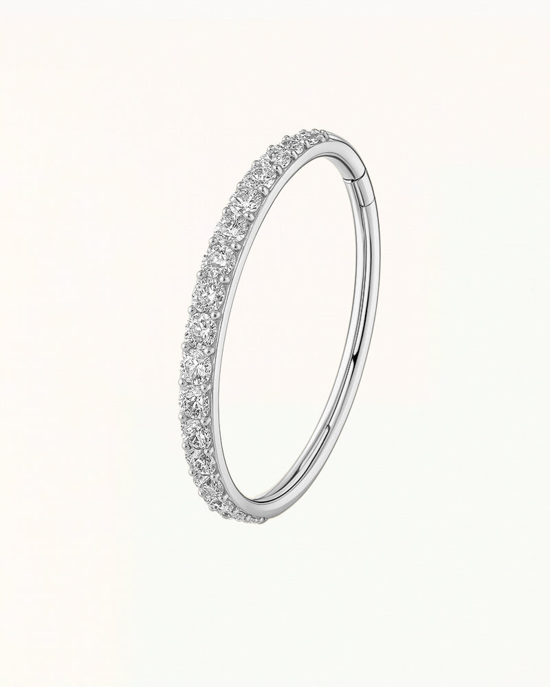 Bague en titane piercing avec cristaux - Sylvana