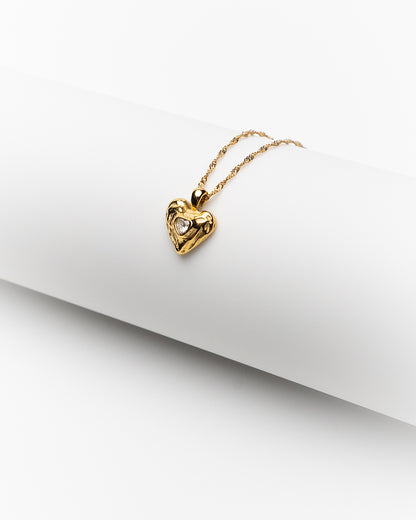 Vintage Chunky Heart Necklace - Kenna