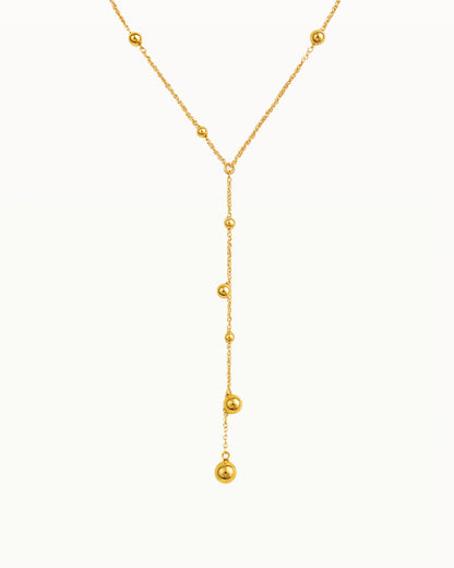Goldene Y-Halskette mit minimalistischen Perlen – Nyra
